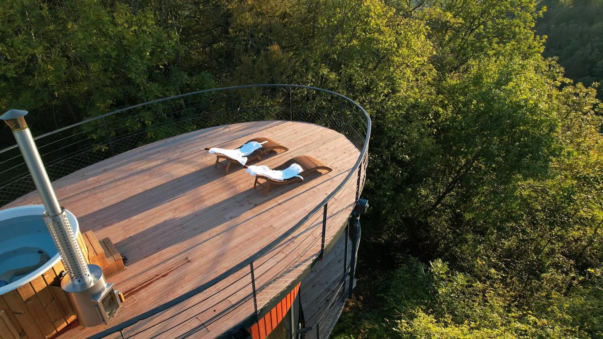 Chalet Domaine Des Etoiles - Logements Insolites Gillonnay
